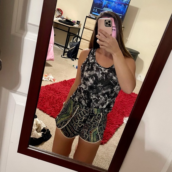 Bluetique Patterned Shorts - Picture 1 of 4